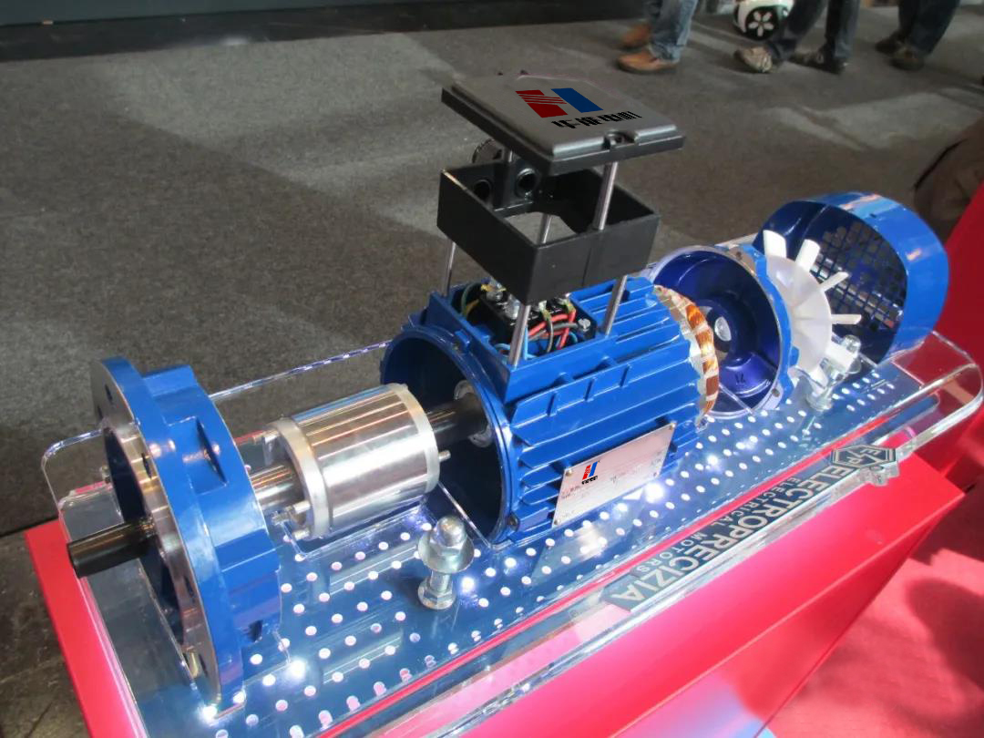 山東盛華電機廠-大功率電機